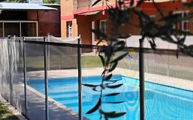 Los Olivos Apart